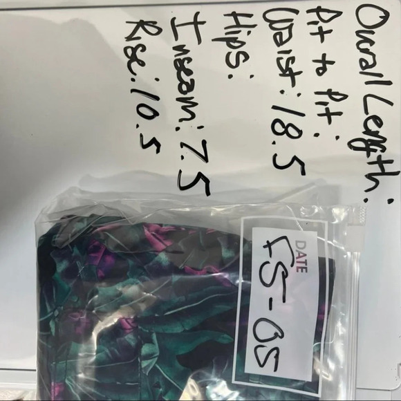 Onia Men's 36 Calder 7.5” Floral Lined Swim Trunks Hybrid Green Purple - Picture 7 of 7